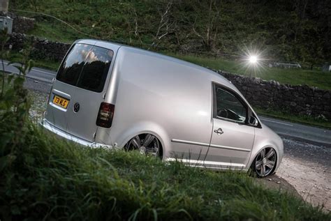 1 X Seriously Slammed Vw Caddy Van