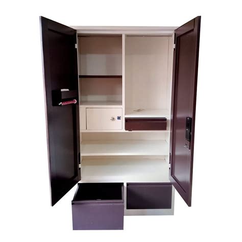 With Locker Hinged Door Crca Steel Wardrobe Shelves At Rs