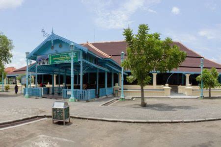 Masjid Agung Surakarta Pusat Kebudayaan Islam Di Solo Yang Dibangun