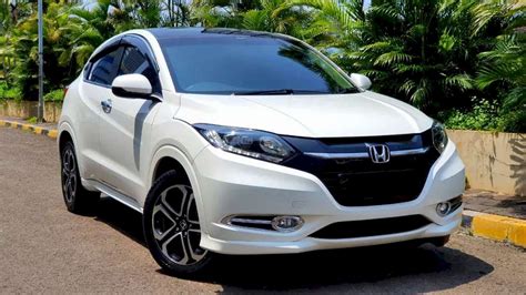 Honda Hrv Prestige 1 8 Rs Putih 2017 Km30ribuan Sunroof Siap Pakai