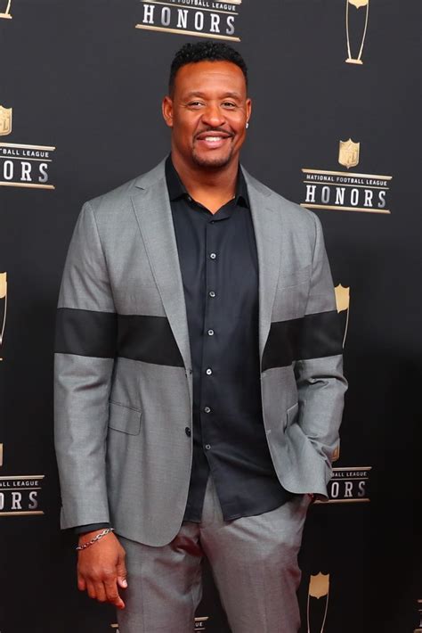 Nfl Network Issues Statement After Willie Mcginest Is Charged With