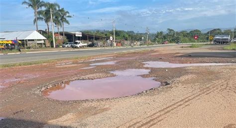 Bairros limítrofes de Cotia sofrem há décadas falta de estrutura