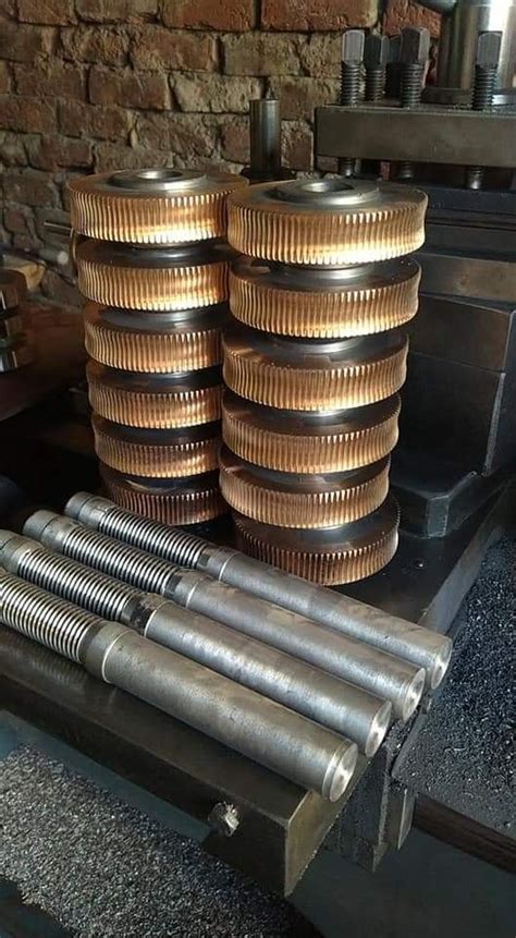 Heavy Vehicle Bronze Worm Gear For Machinery At Rs Piece In New