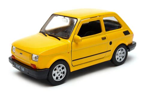 FIAT 126p MALUCH METAL MODEL WELLY 1 34 żółty 12761438241 Allegro pl