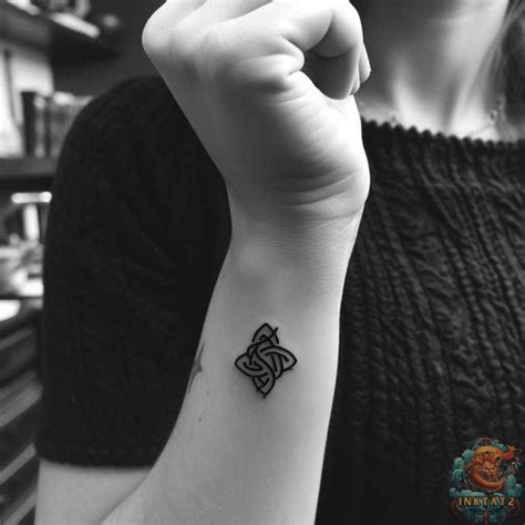 Unveiling the Mystical Meanings Behind Celtic Symbol Tattoos: 98 ...