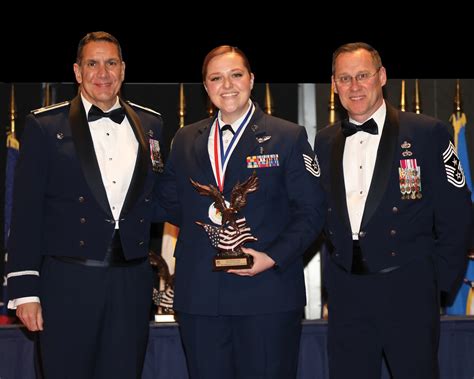 Wing Announces 2022 Annual Award Winners 445th Airlift Wing Article