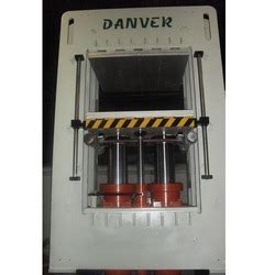 Industrial Hot Press Machine At Best Price In Kolkata Danver Hydromatics Pvt Ltd
