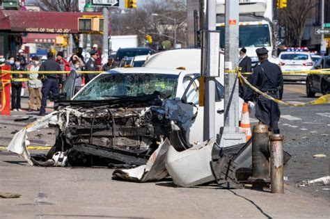 Brooklyn Driver Blows Red Light Sparking Crash That Kills 2