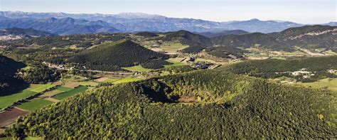 Tour Por Los Volcanes De La Garrotxa Vueltia