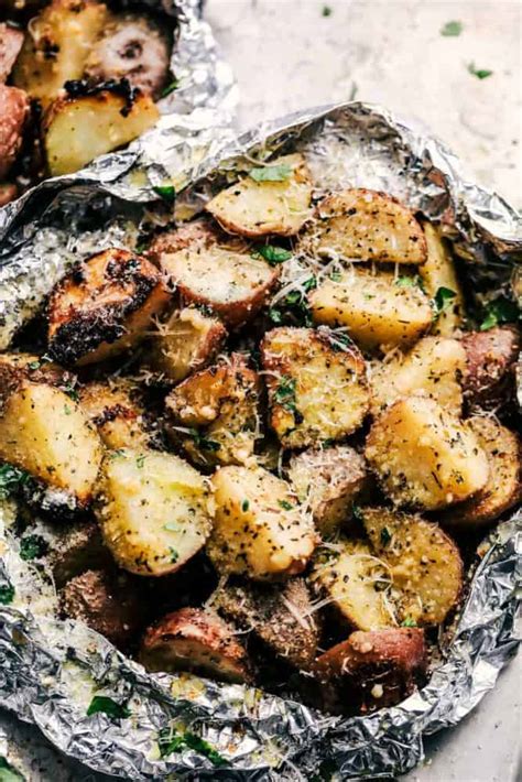 Parmesan Garlic Potato Foil Packets The Recipe Critic