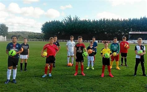 Les U13 du PAFC ont repris lentraînement Le Télégramme