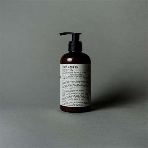 Le Labo Lotion Th Noir Sis Scents