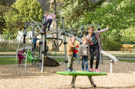 Mehrgenerationen Traumspielplatz Spielplatz Outdooractive