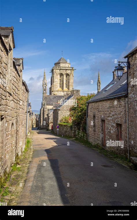 The Quiet Streets Of Locronan Brittany France Stock Photo Alamy