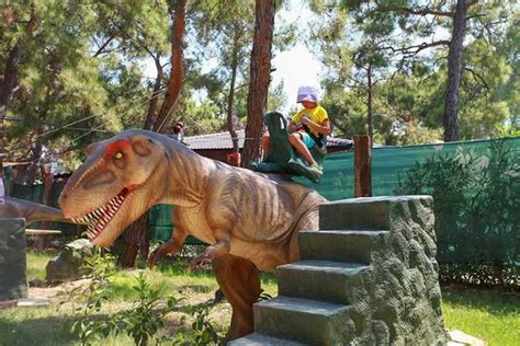 Kemer Dinopark Dinopark Turu Ile Ge Mi E Yolculuk