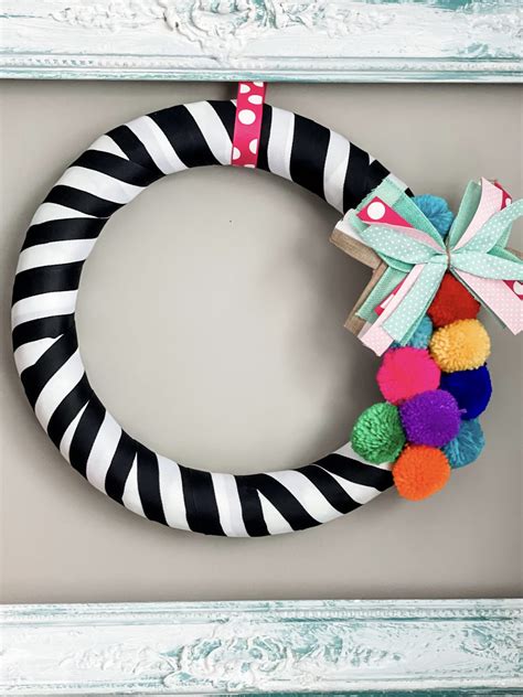 dollar-tree-pool-noodle-wreath-7 - Re-Fabbed