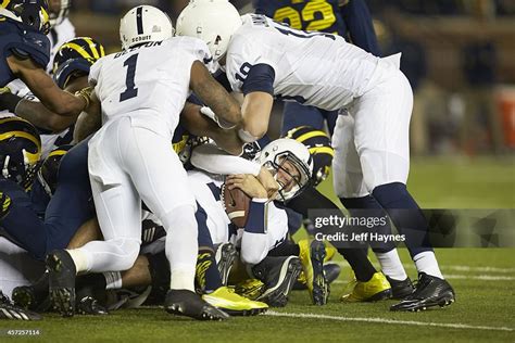 Penn State Qb Christian Hackenberg In Action Pileup Vs Michigan At