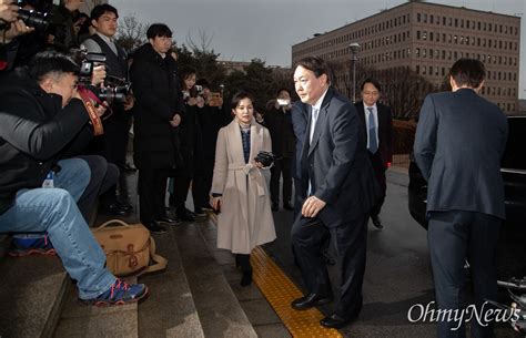 윤석열 추미애 장관 예방 위해 법무부 도착 오마이뉴스