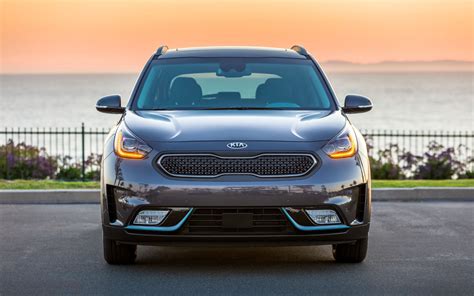 Kia Niro Touring Hybrid 2018 Suv Drive