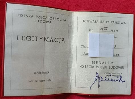 Legitymacja Medal 40 Lecia Prl 1984 Rok Piaseczno Kup Teraz Na