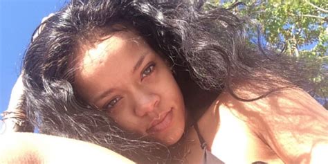 Rihanna sème le trouble sur Instagram avec un affolant cliché en lingerie PHOTO