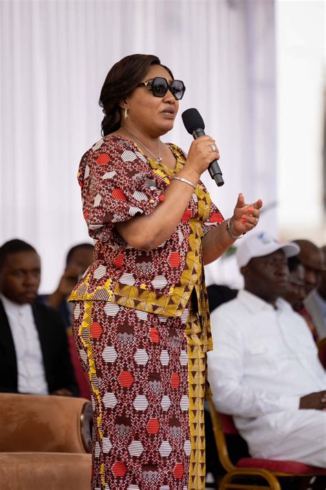 Denise NYAKERU TSHISEKEDI on Twitter Heureuse d avoir communié avec