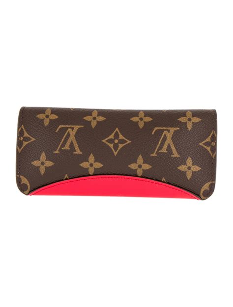 Louis Vuitton Monogram Woody Sunglasses Case Brown Lou883128 The Realreal