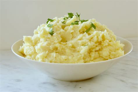 Step By Step Instructions For The Perfect Mashed Potatoes