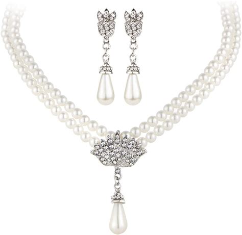 White Pearl Necklace And Earring Sets