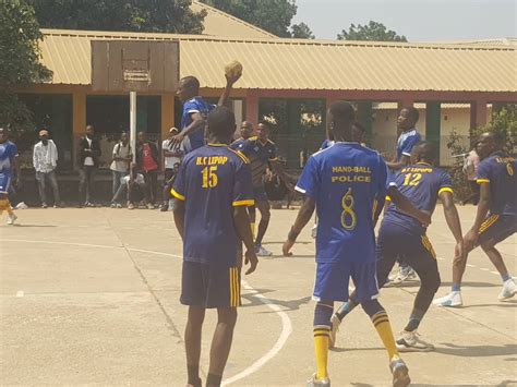 Championnat Provincial De Handball Du Katanga Hc Mazembe Dames Marche