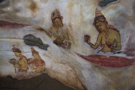 Frescos Famosos En Sigiriya Sri Lanka Imagen De Archivo Editorial