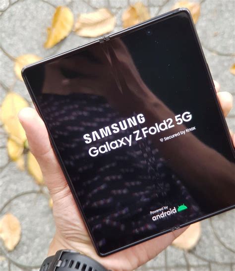 Samsung Galaxy Z Fold2 5G SM F916W 256GB Mystic Black Unlocked