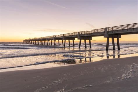 Florida Ocean Beach at Sunrise HDRi Maps and Backplates