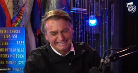 Bolsonaro bate recorde de audiência em entrevista virtual Campos 24