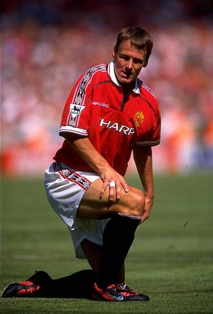 Teddy Sheringham Of Man Utd At The 1998 Charity Shield Match