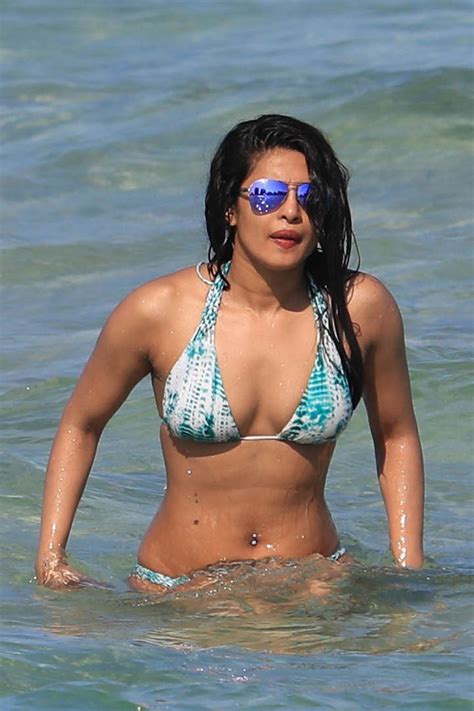 Priyanka Chopra Shows Off Her Bikini Body Beach In Miami FL 05 15