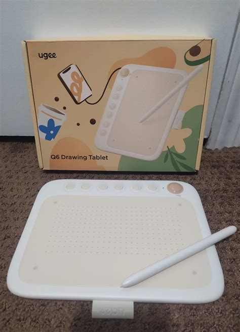 Ugee Q Drawing Tablet For Mobile Devices Review The Geekiary