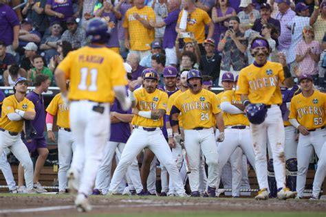 Lsu Rolls Over Florida To Close Out Men S College World Series Win National Championship