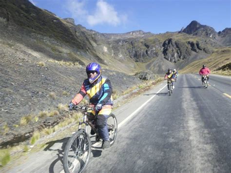 Tour Carretera De La Muerte Bolivia Bicicleta Viajes Y Cosas As