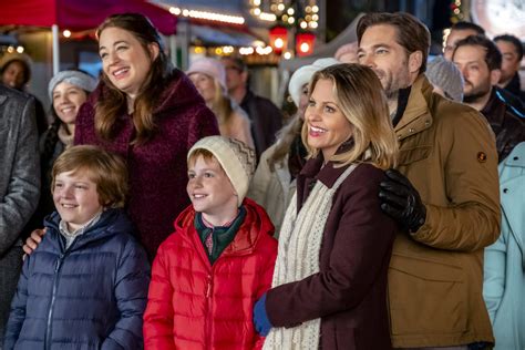 Best Hallmark Christmas Movies, Ranked