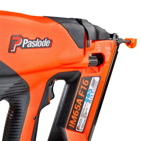 Paslode 916275 IM65A F16 Angled Second Fix Finishing Nailer 1x 2 1Ah