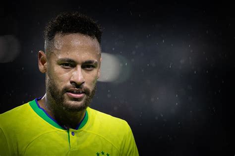 Neymar E Lugano Entre Os Fracassos Veja As Melhores E Piores