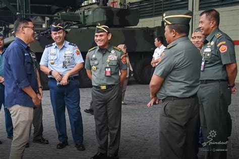 Pindad Tandatangani Perpanjangan Perjanjian Kerja Sama Dengan Unhan