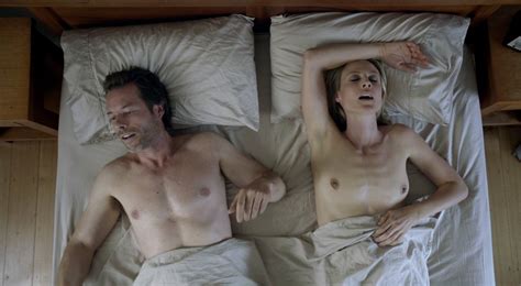 Naked Marta Dusseldorp In Jack Irish Bad Debts