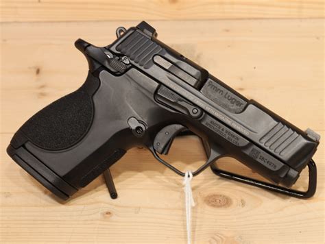 Smith And Wesson Sandw Csx 9x19mm Adelbridge And Co Gun Store