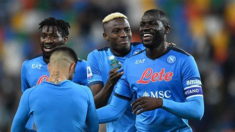 Napoli Bologna Probabili Formazioni Focus E Dove Vederla In Tv