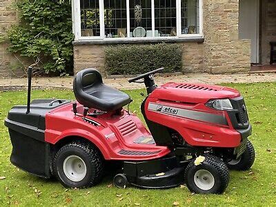 Efco Kommand Ride On Mower Tractor 36 Deck 13 5hp Briggs And Stratton