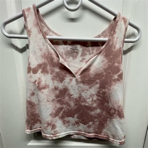 Gilly Hicks Tops Gilly Hicks Soft Cropped Tank Poshmark