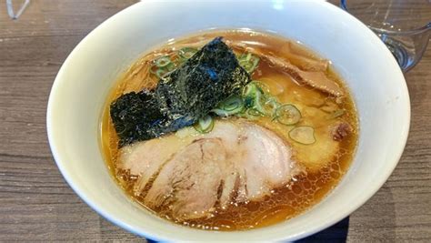 『醤油らぁ麺』支那そばや 本店のレビュー ラーメンデータベース