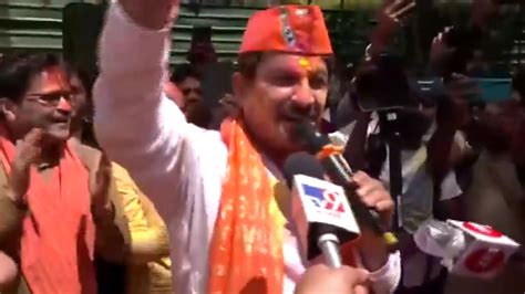 India News Manoj Tiwari Ahead Of Kanhaiya Kumar In North East Delhi